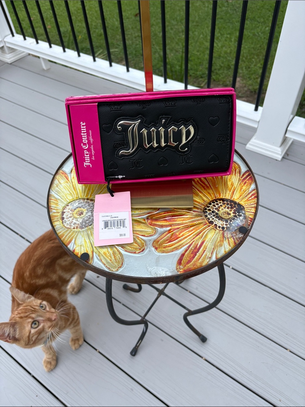 Juicy Couture Liquorice Liquid Gold Logo Large Zip Around Wallet Box Set- NWT - Picture 1 of 6